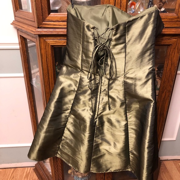 LAURA - Olive Green short grad dress - Picture 3 of 4